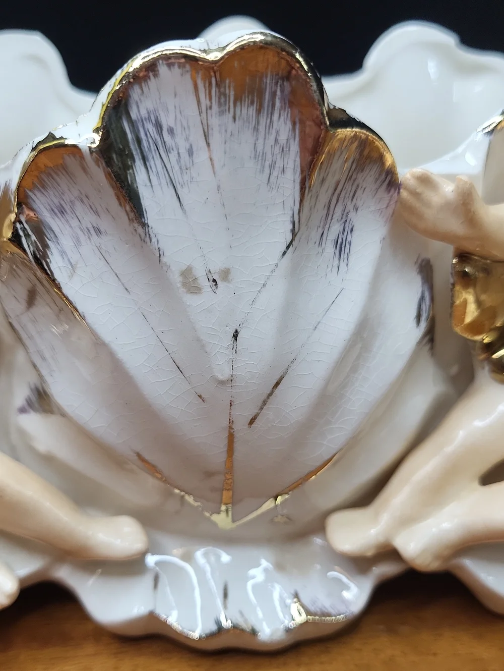 Porcelain Cherub Shell Planter in White and Gold
